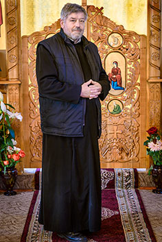 Preot Ionel Pop - Iconom Stavrofor