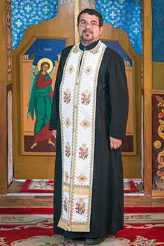 Preot Cristian Gîdea - Iconom